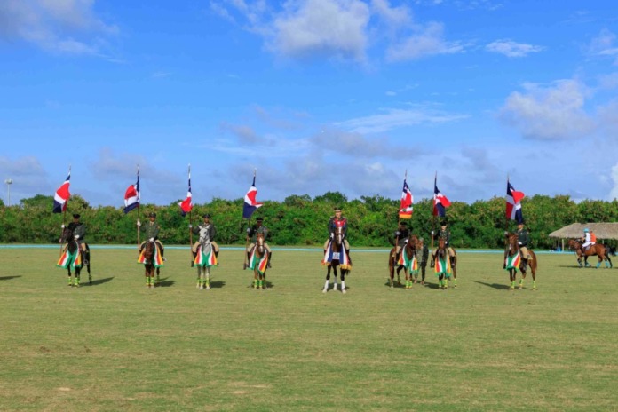 Desfile de Caballería Novena (IX) edición de la Copa de Polo
