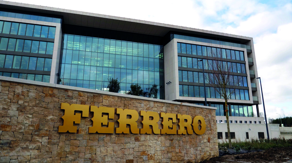 Giovanni Ferrero: el heredero discreto que reinventó un imperio dulce 2 Oficinas de Ferrero