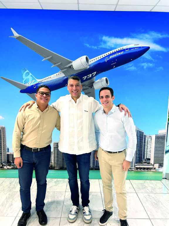 Portada: Víctor Miguel Pacheco 5 Arajet y Boeing preparan a los primeros pilotos dominicanos del programa de Cadetes