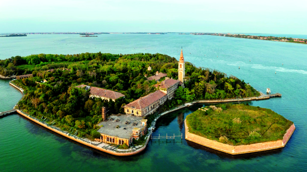 Destinos prohibidos, rincones del planeta que no puedes visitar 2 Isla de Poveglia Italia