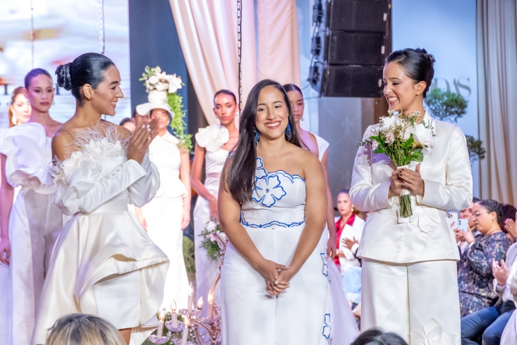 Bodas A La Moda celebra con éxito la segunda edición de “The Wedding Event” 2 La disenadora Genesis Ruiz luego de presentar su coleccion