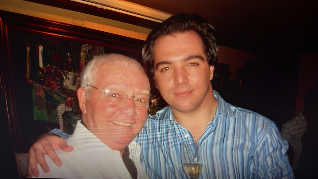 Recuerdos que trascienden el tiempo: el legado de un padre permanece para siempre 2 Recuerdos