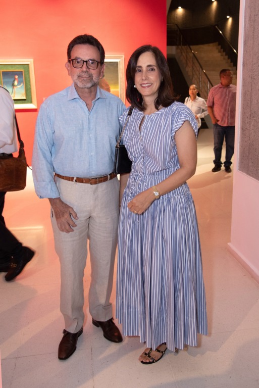 Sofía Torres Prida inaugura Tauromaquias en el Museo de Arte Moderno 5 DSC7220 Mario Ariza y Maria Marrero de Ariza