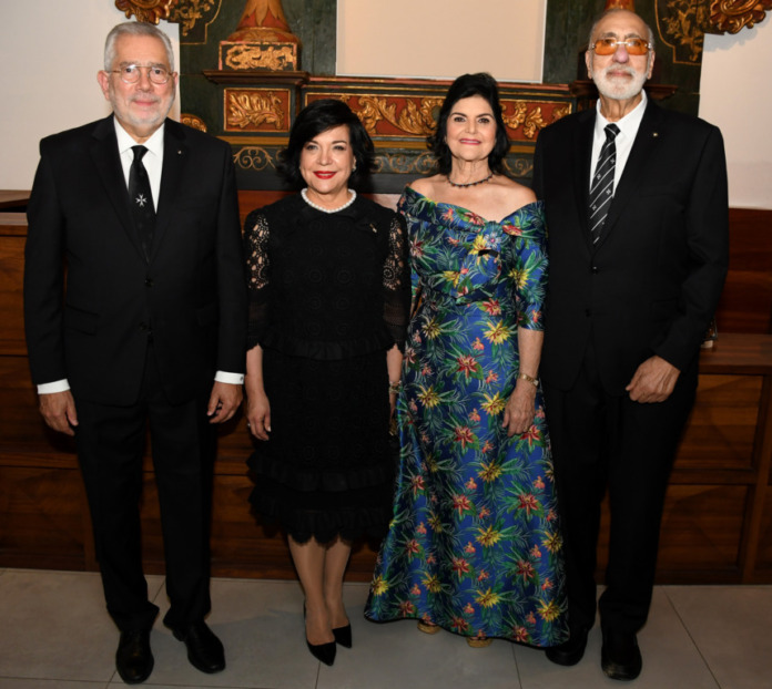 Enrique Valdez, Fabiola Herrera de Valdez, María Teresa Hermida de Rodríguez y José Luis Rodríguez Bone Enrique Valdez, Fabiola Herrera de Valdez, María Teresa Hermida de Rodríguez y José Luis Rodríguez Bone