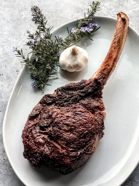 La tradición que comienza en la parrilla 1 Tomahawk