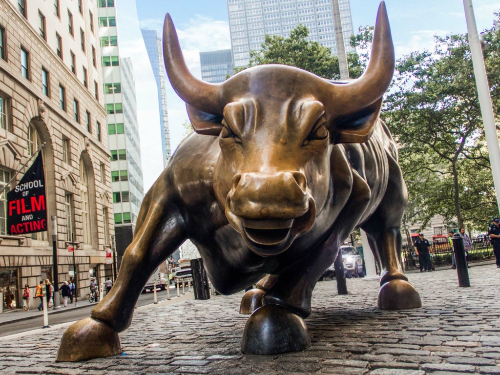 The Charging Bull of Wall Street: El toro de la fortuna 2 Final 44 of 148 1