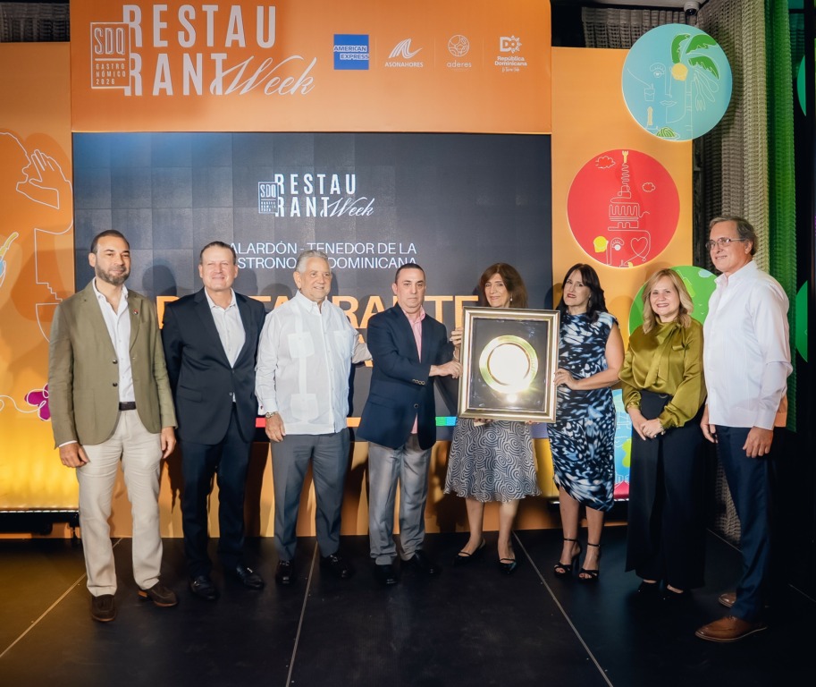 ADERES y ASONAHORES anuncian Restaurant Week 2026 con más de 200 restaurantes en cinco destinos del país 8 Galardon Tenedor de la GastronomIa Dominicana. Restaurant Lina