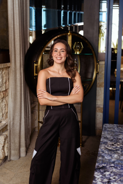 Nicole Guerrero Por dentro Principal Nicole Guerrero