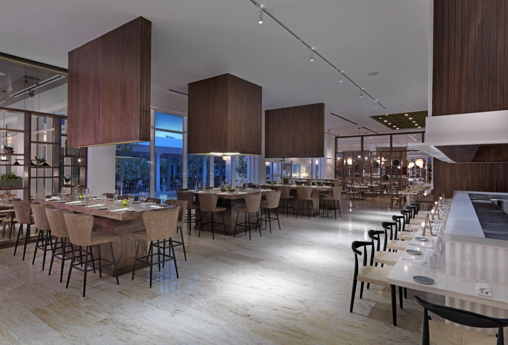 Wellness: un viaje donde cuerpo, mente y corazón encuentran su equilibrio 6 216MeliaPuntaCanaBeach Casa Nostra Restaurant
