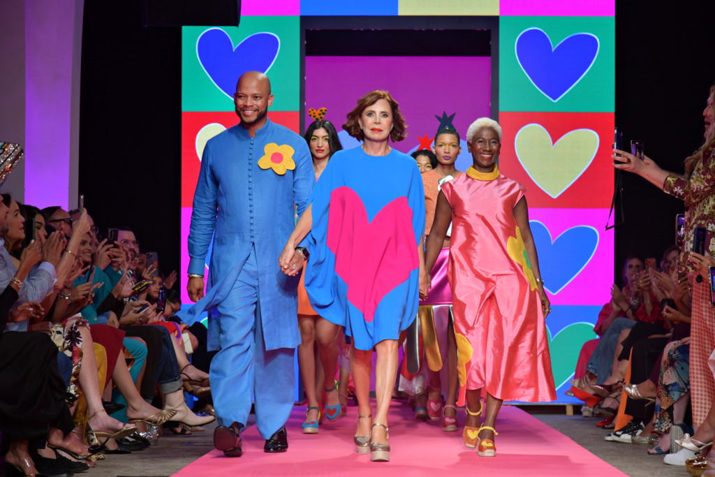 Principal. Jack Ramos, Agatha Ruiz de la Prada y Yohanna Gursey