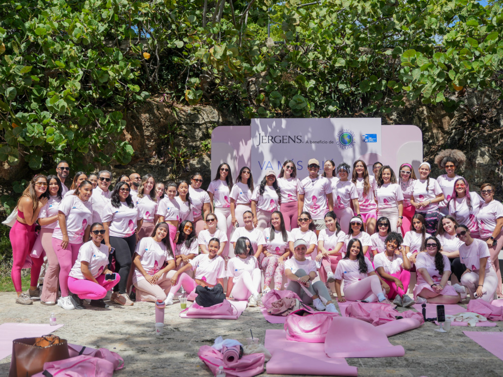 Jergens lanza su campaña “Más allá de la piel” en apoyo a la prevención del cáncer de mama en República Dominicana, mediante la detección temprana. 20 DSC01197 1