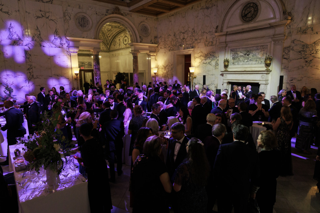 The Hispanic Society: honra el arte, la música y la moda 7 HSAL Gala 2025 117