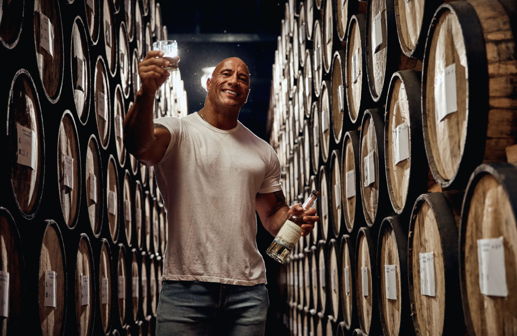 Dwayne “The Rock” Johnson: cuando el carisma se convirtió en tequila 3 Dwayne