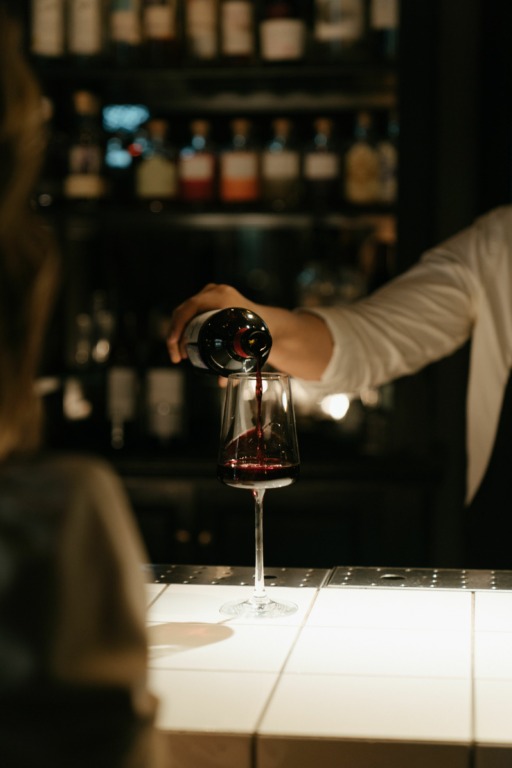 El arte de servir el vino: cuando la copa también cuenta 3 vino