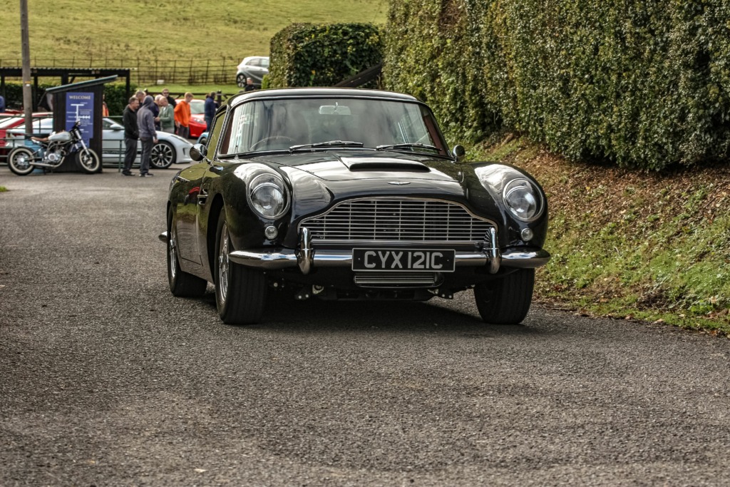 Aston Martin DB5: el clásico que convirtió la elegancia en leyenda 1 Aston Martin